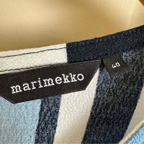 Marimekko size 40 Blue White Geometric V Neck Blouse Top 3/4 Sleeve Viscose - Picture 5 of 6
